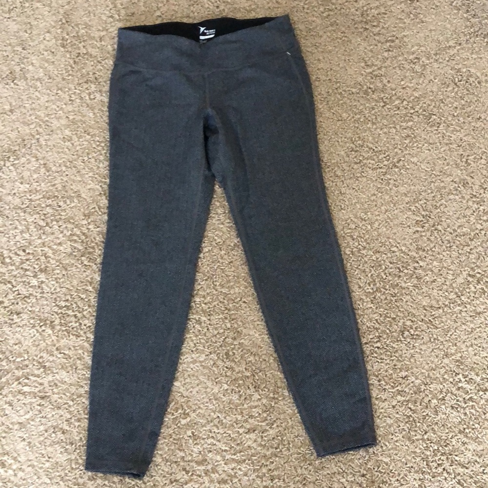 Old Navy Active Leggings